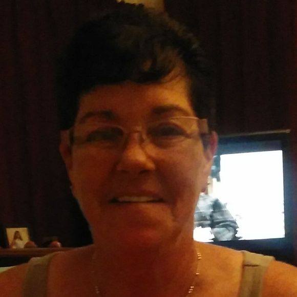 Meet your Posher, Cheryl - Picture 1 of 1